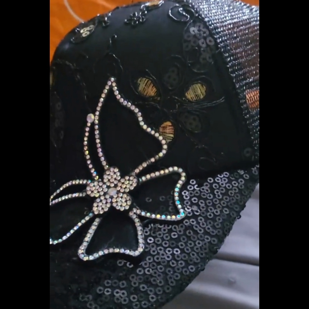 Baseball Cap with Rhinestone Butterfly Decor Casual Fashion - Picture 7 of 11